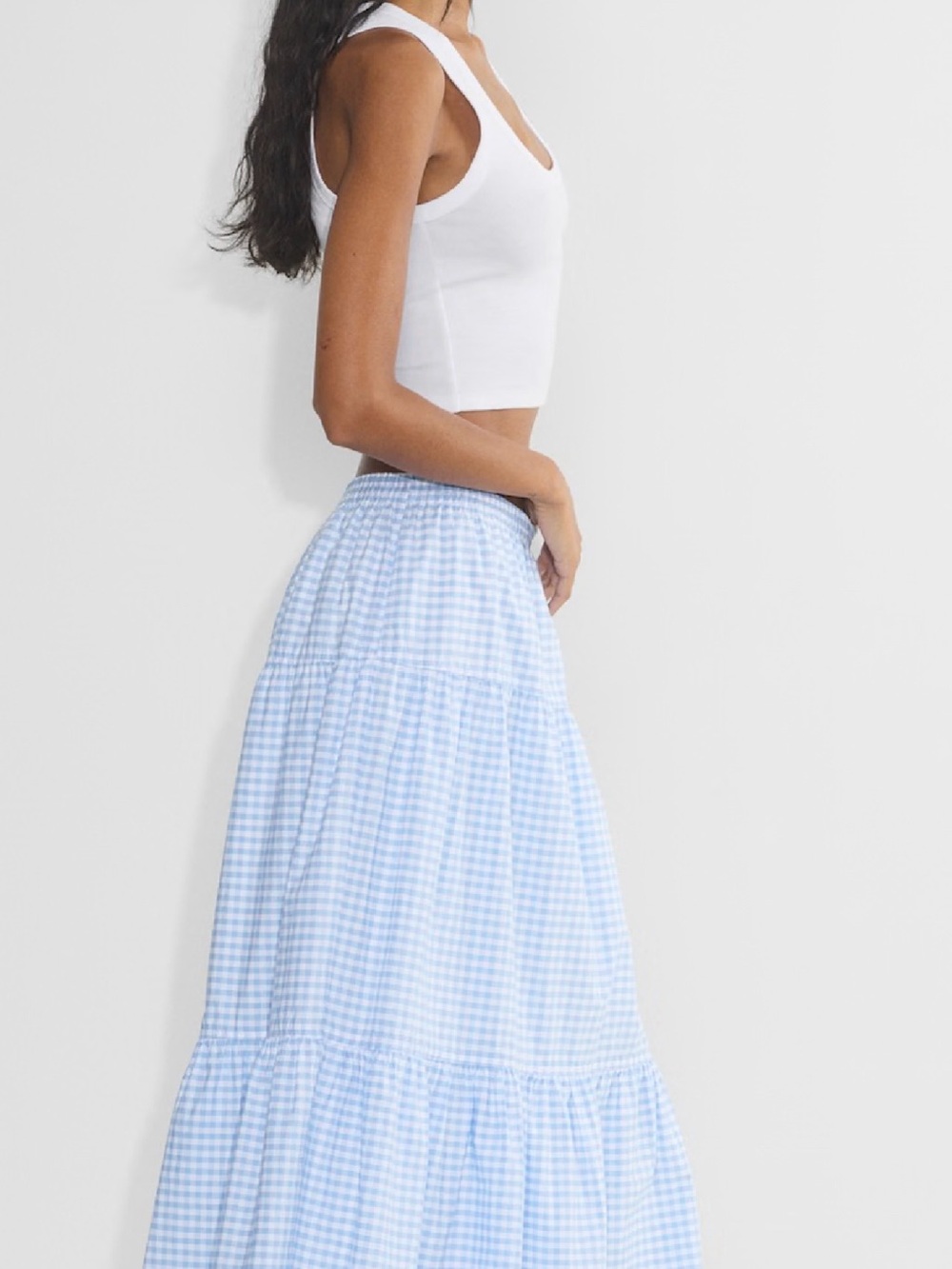 Aritzia Sunday Best Women's Light Blue Gingham Tiered Maxi Skirt - Picture 4 of 10